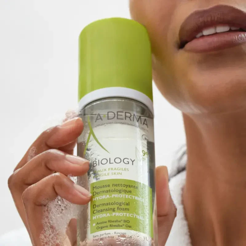 BIOLOGY Dermatological Hydra-Protective Cleansing Mousse